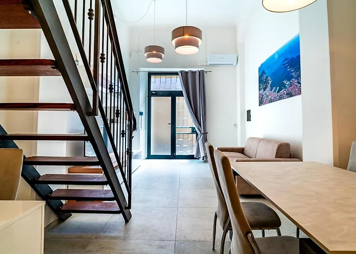 Way Of Loft Apartment